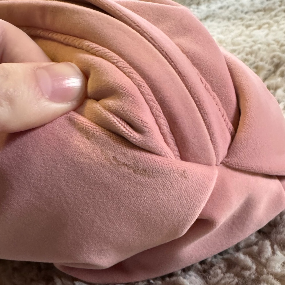 lululemon athletica feeling ready pouch - 3.5L, velour in pink pastel - Picture 4 of 8